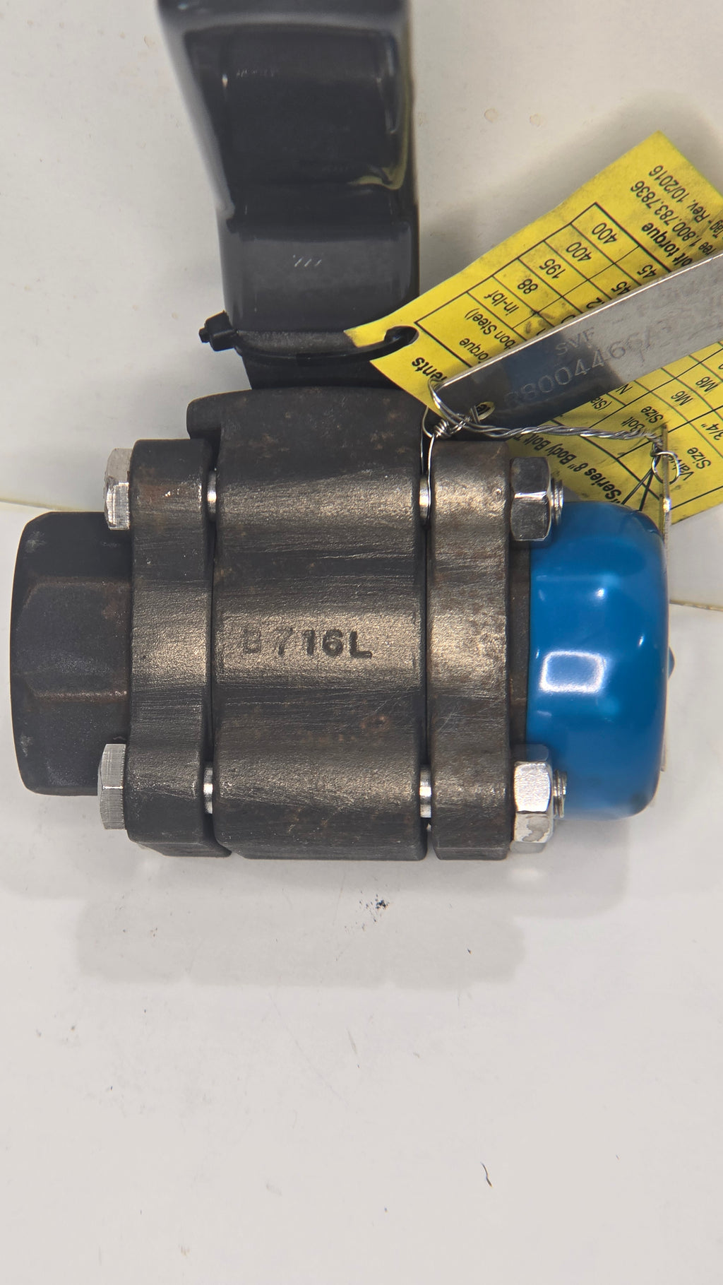 SVF Flow Controls Series 8 1" Carbon Steel 3-Piece Ball Valve — Socket Weld SW Sch 40 1.049" ID